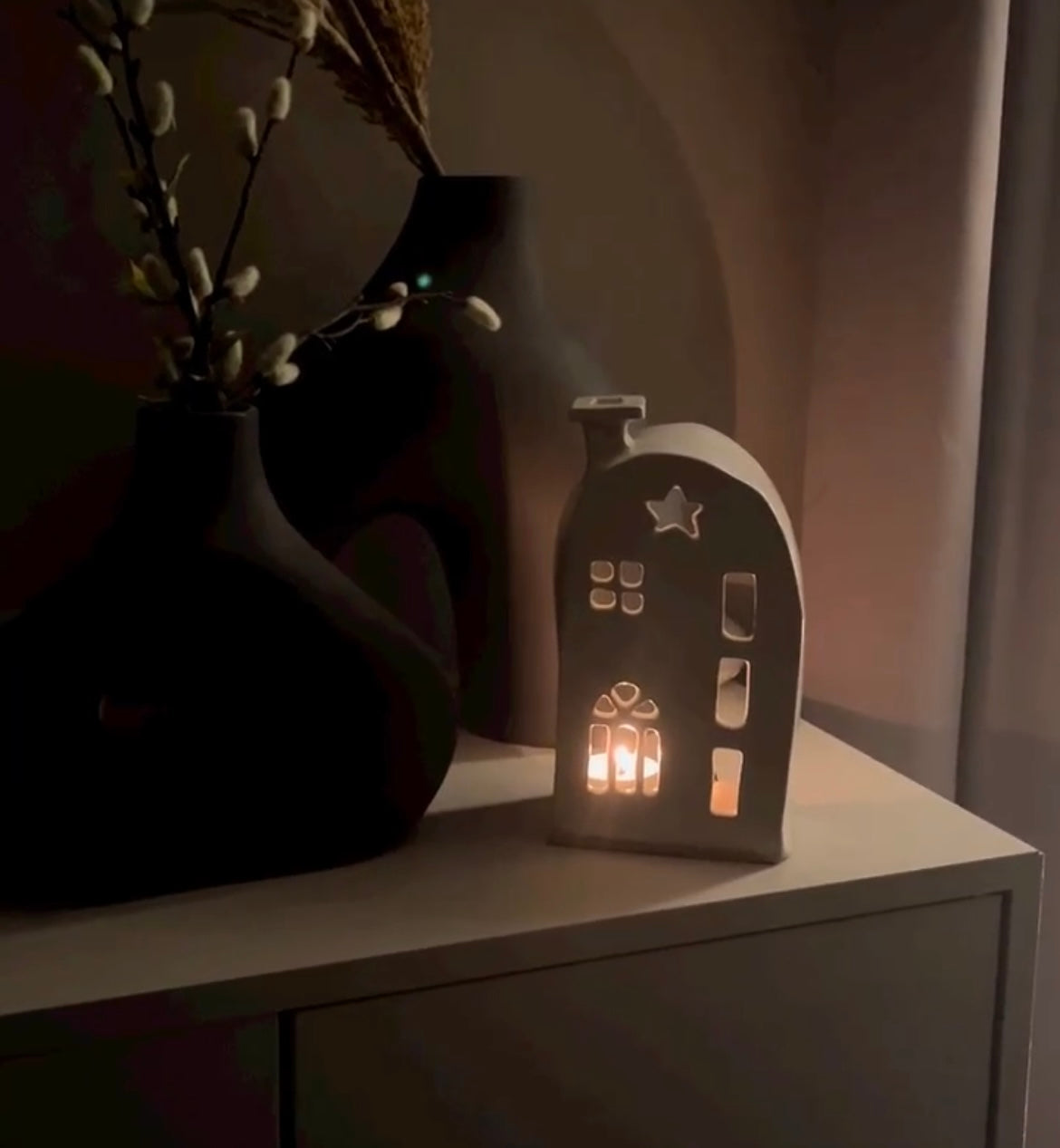 Meditativt hus med rökelse