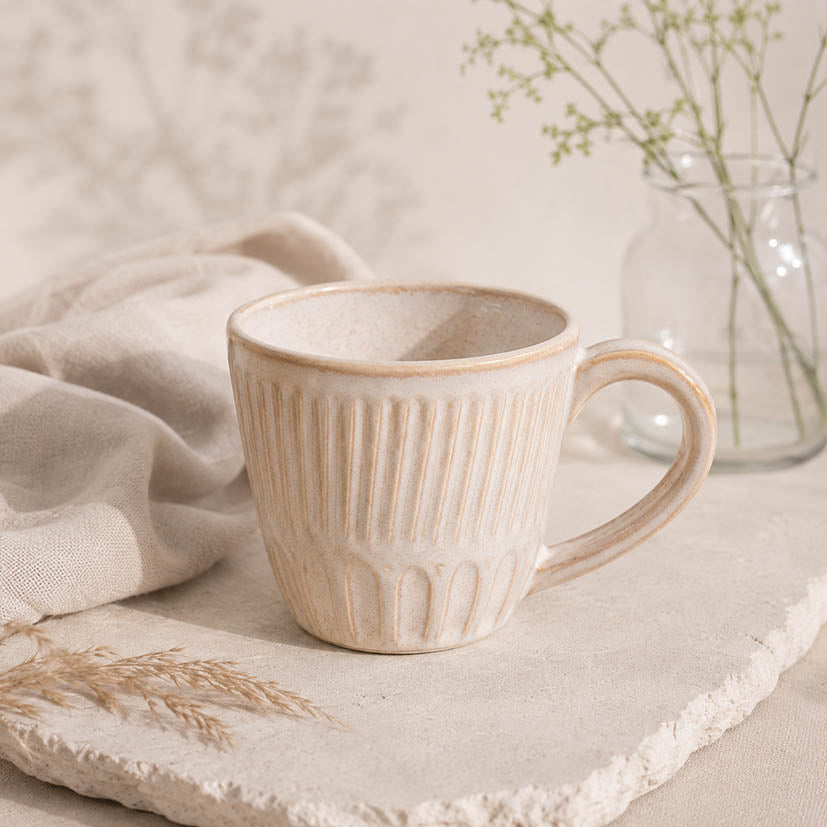 Sanddyn kaffekopp med öra │ RÅÅ